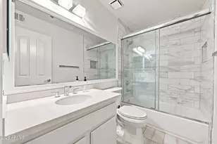 5104 N 32nd St, Phoenix, AZ 85018 - Photo 22