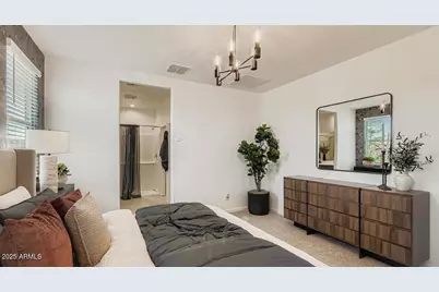 9838 W Mitchell Drive, Phoenix, AZ 85037 - Photo 10