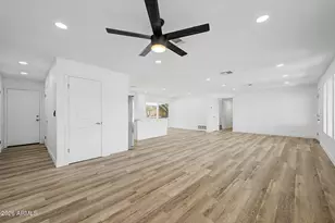 6416 E Holiday Dr, Mesa, AZ 85215 - Photo 26