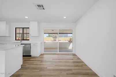 6416 E Holiday Drive, Mesa, AZ 85215 - Photo 32