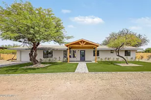 6416 E Holiday Dr, Mesa, AZ 85215 - Photo 12