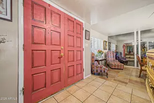 5816 W Royal Palm Rd, Glendale, AZ 85302 - Photo 6