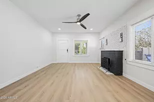 2037 N Mitchell St, Phoenix, AZ 85006 - Photo 8