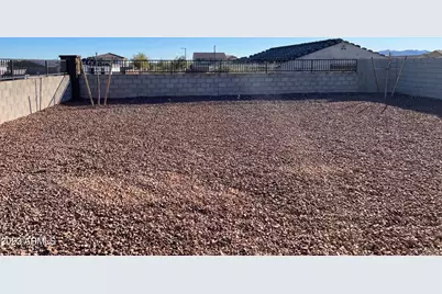 17401 W Red Fox Road, Surprise, AZ 85387 - Photo 34