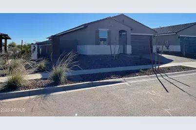 17401 W Red Fox Road, Surprise, AZ 85387 - Photo 2