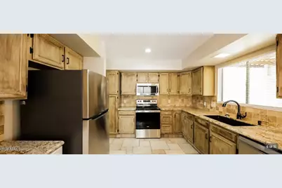 1433 E Utopia Road, Phoenix, AZ 85024 - Photo 6