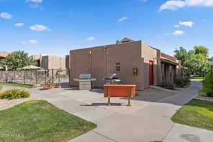 5525 E Thomas Rd, Phoenix, AZ 85018 - Photo 26