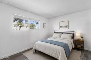 5525 E Thomas Rd, Phoenix, AZ 85018 - Photo 18