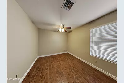 6418 W Saguaro Drive, Glendale, AZ 85304 - Photo 2