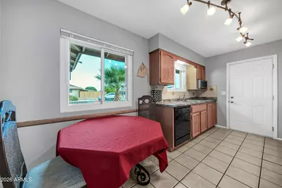 11438 N Balboa Drive, Sun City, AZ 85351 - Photo 10
