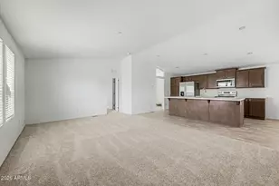 7016 W Wanda Lynn Ln, Peoria, AZ 85382 - Photo 10