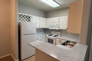 2929 W Yorkshire Dr, Phoenix, AZ 85027 - Photo 16