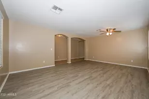 1843 E Ebony Pl, Chandler, AZ 85286 - Photo 4