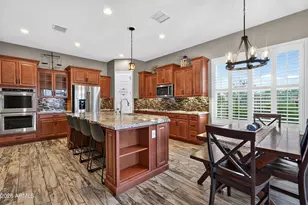 22148 E Pecan Ln, Queen Creek, AZ 85142 - Photo 10
