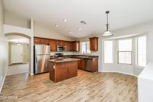 4525 S 26th Dr, Phoenix, AZ 85041 - Photo 4