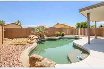 4525 S 26th Drive, Phoenix, AZ 85041 - Photo 14