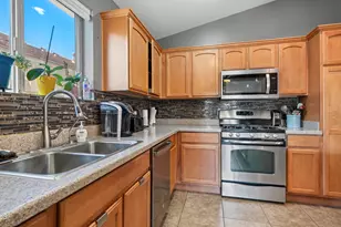 14767 N 139th Ln, Surprise, AZ 85379 - Photo 10
