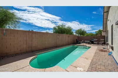 14767 N 139th Lane, Surprise, AZ 85379 - Photo 18