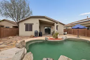 16924 W Stevenage St, Surprise, AZ 85374 - Photo 8