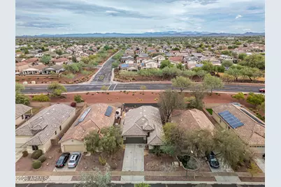 16924 W Stevenage Street, Surprise, AZ 85374 - Photo 32