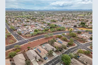 16924 W Stevenage Street, Surprise, AZ 85374 - Photo 34