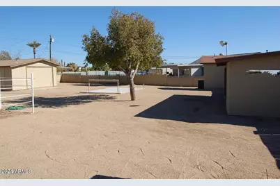 2640 E Captain Dreyfus Avenue, Phoenix, AZ 85032 - Photo 20