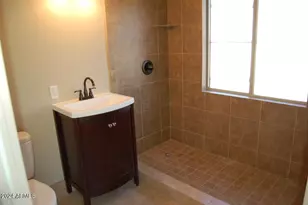 2640 E Captain Dreyfus Ave, Phoenix, AZ 85032 - Photo 12