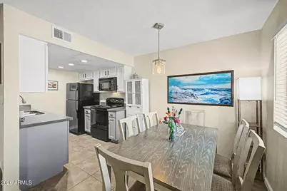 3402 N 32nd Street #127, Phoenix, AZ 85018 - Photo 8