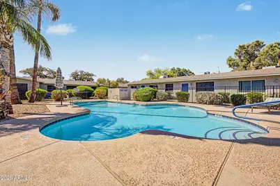 3402 N 32nd Street #127, Phoenix, AZ 85018 - Photo 24
