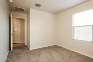 8223 West Odeum Ln, Phoenix, AZ 85043 - Photo 18