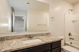 8223 West Odeum Ln, Phoenix, AZ 85043 - Photo 16