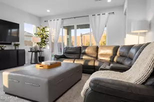 6032 E Lone Cactus Dr, Phoenix, AZ 85054 - Photo 16
