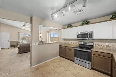 25874 W Whyman Street, Buckeye, AZ 85326 - Photo 14