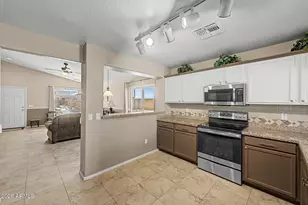 25874 W Whyman St, Buckeye, AZ 85326 - Photo 14