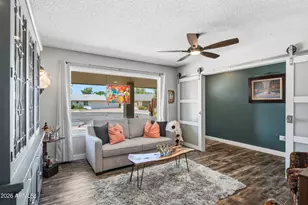 9301 W Wild Horse Ct, Sun City, AZ 85373 - Photo 10