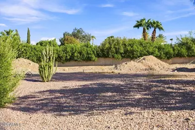 10510 E Wethersfield Road #13, Scottsdale, AZ 85259 - Photo 28