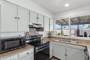3318 W Pershing Ave, Phoenix, AZ 85029 - Photo 20