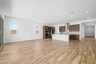 22227 W Blackhawk Drive, Surprise, AZ 85387 - Photo 6