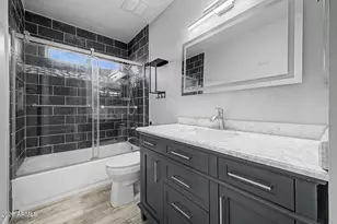 6045 E Evans Dr, Scottsdale, AZ 85254 - Photo 16