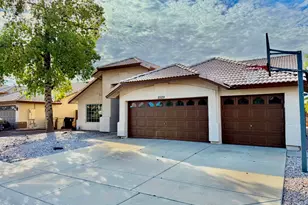 8529 W Willow Ave, Peoria, AZ 85381 - Photo 2