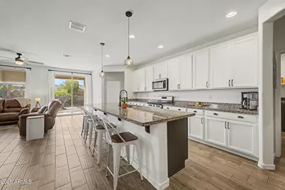 10696 N 188th Drive, Surprise, AZ 85388 - Photo 12