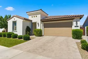 17184 W Rocklin St, Surprise, AZ 85388 - Photo 2