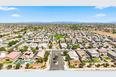 14684 N 158th Lane, Surprise, AZ 85379 - Photo 102