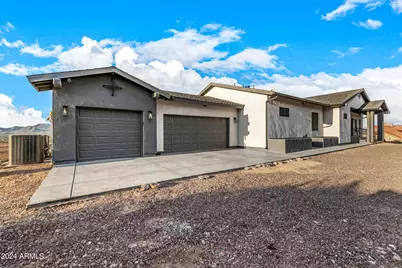 1829 W Cloud Road, Phoenix, AZ 85086 - Photo 10