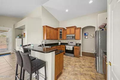 14468 W Boca Raton Road, Surprise, AZ 85379 - Photo 12