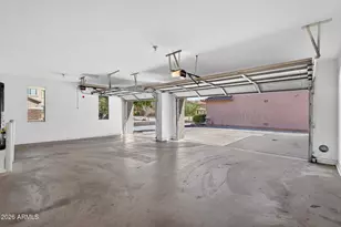 13623 W Banff Ln, Surprise, AZ 85379 - Photo 18