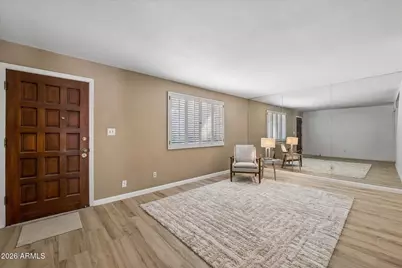8135 N Central Avenue Avenue #4, Phoenix, AZ 85020 - Photo 6