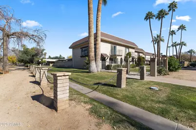 8135 N Central Avenue Avenue #4, Phoenix, AZ 85020 - Photo 38