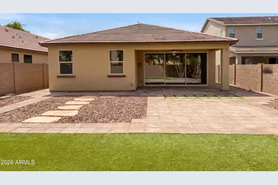 2518 E Fawn Drive, Phoenix, AZ 85042 - Photo 8