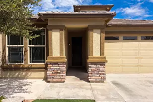 2518 E Fawn Dr, Phoenix, AZ 85042 - Photo 6